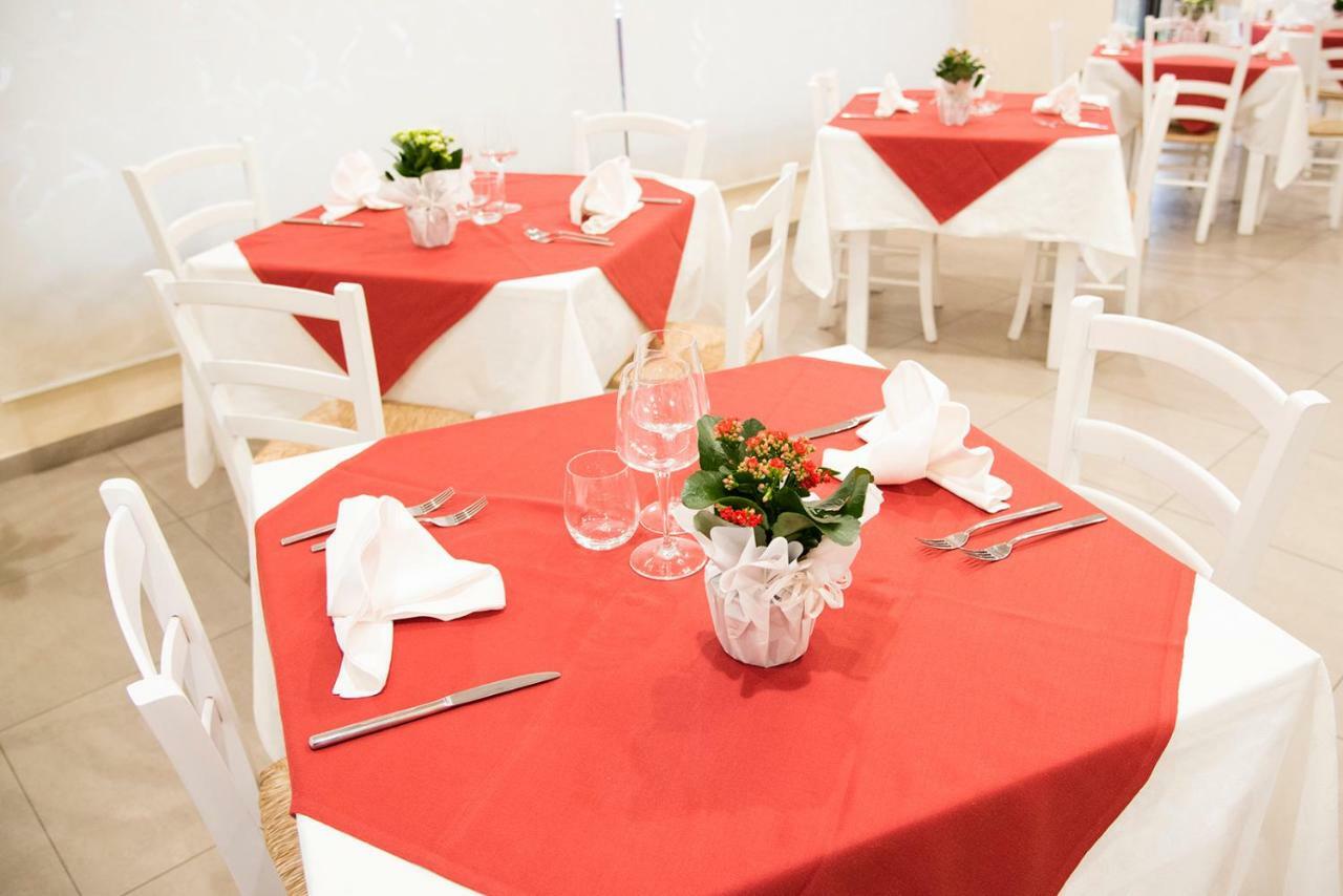 Hotel Ristorante La Terrazza Ceprano Exterior photo